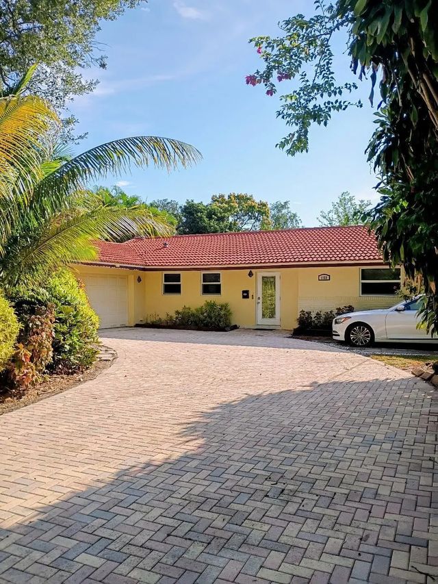 N/A, Plantation