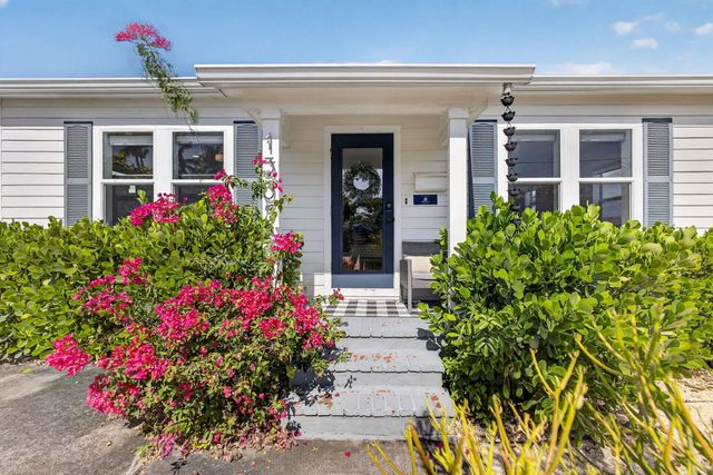 2 of 67 - 1305 N Palmway, Lake Worth Beach, FL