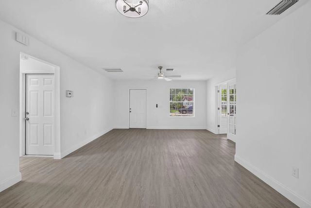 4 of 15 - 2855 Nw 8th Court, Fort Lauderdale, FL