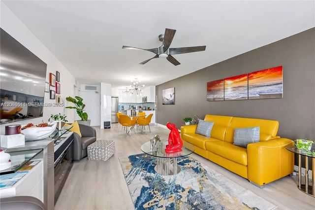 4 of 35 - 2201 S Ocean Drive #2202, Hollywood, FL