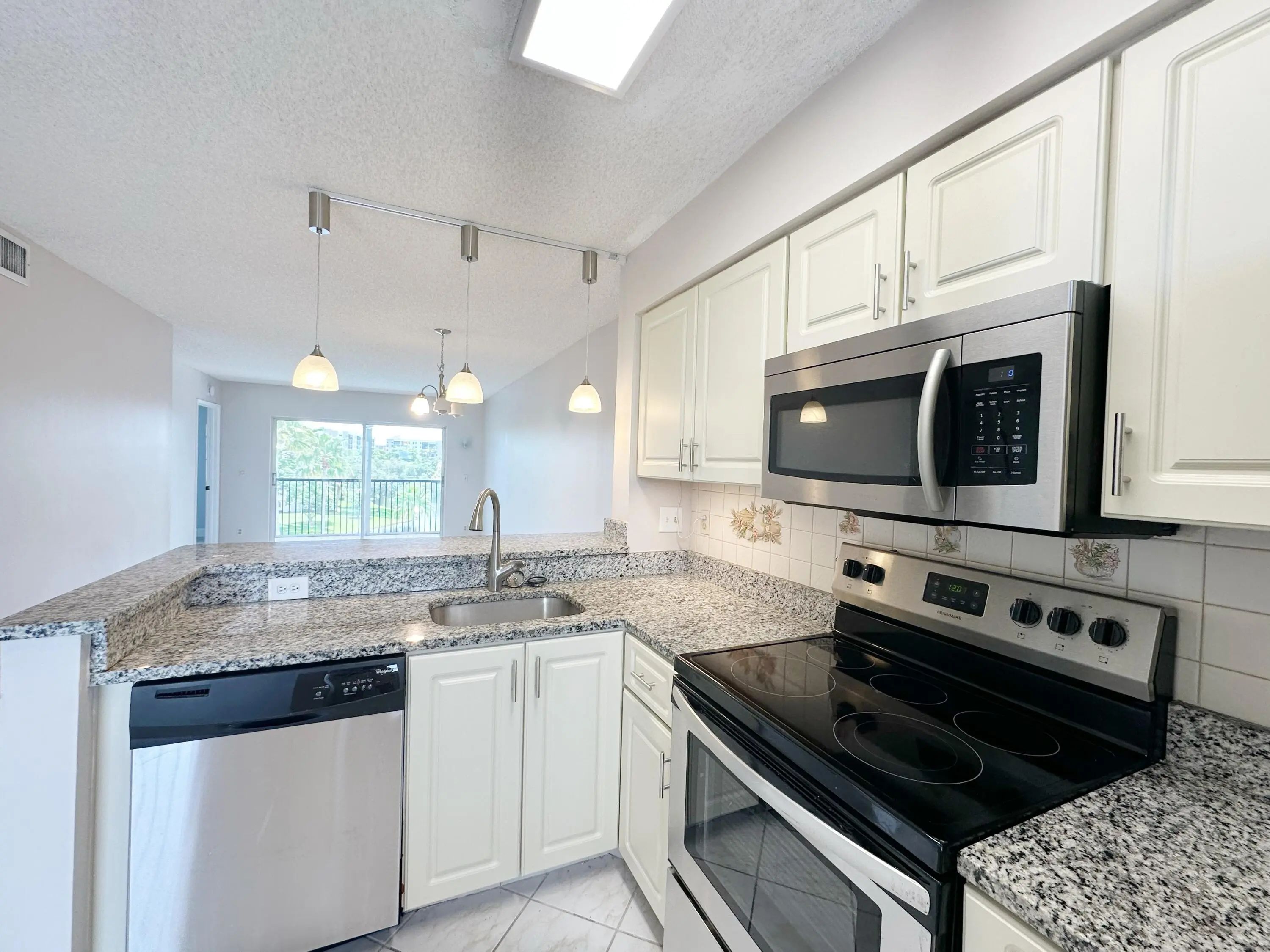 2220 N Cypress Bend Drive #503, Pompano Beach