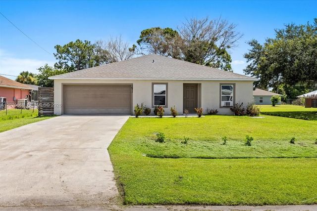 1671 Se Seashore Lane, Port St. Lucie