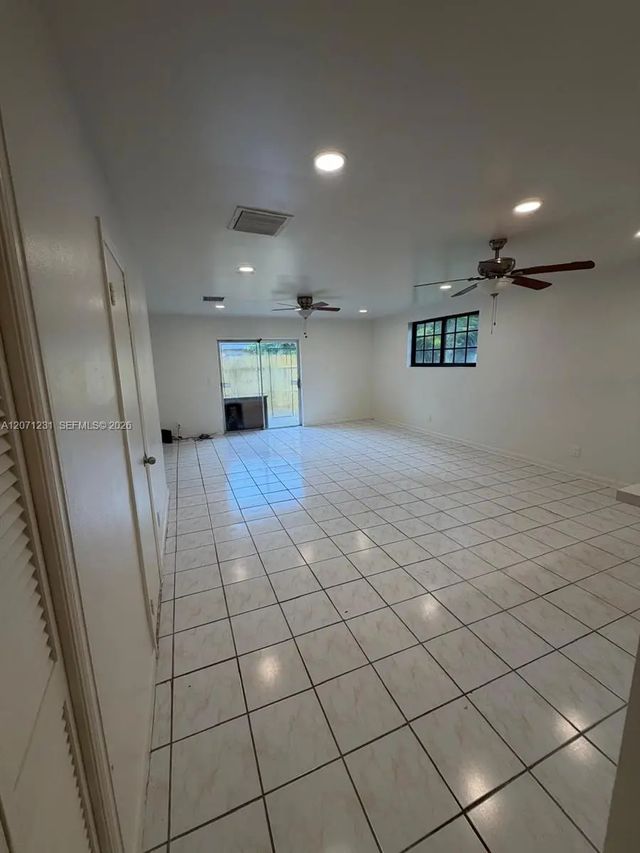 5 of 23 - 2065 Ne 139th Street, North Miami Beach, FL