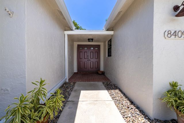 5 of 43 - 8409 Bonita Isle Drive, Lake Worth, FL