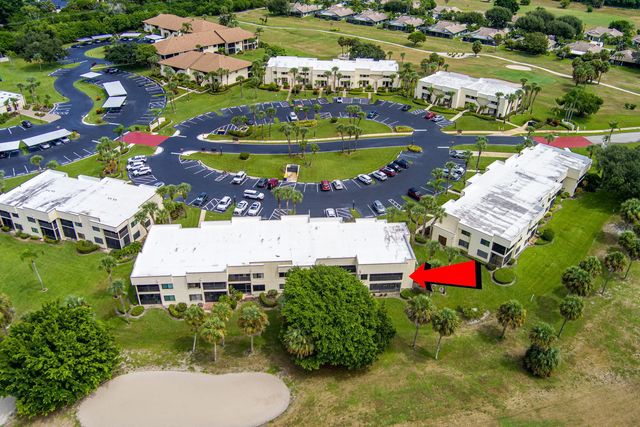 4 of 36 - 6940 Se Constitution #201, Hobe Sound, FL