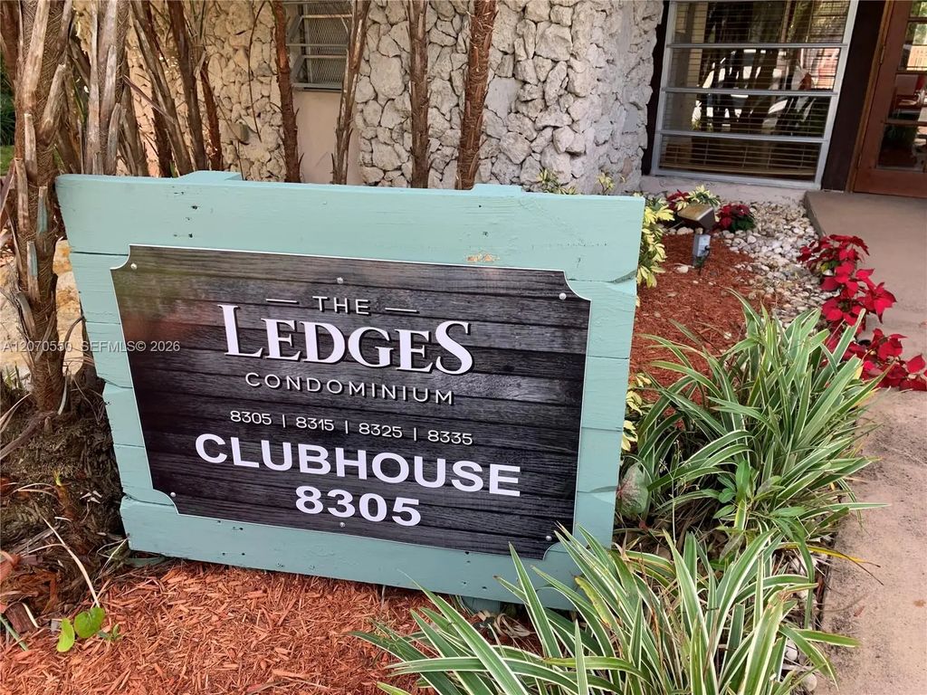 8325 Sw 72nd Avenue #305c, Miami