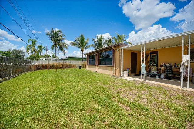 4 of 37 - 7516 Taft Street, Hollywood, FL