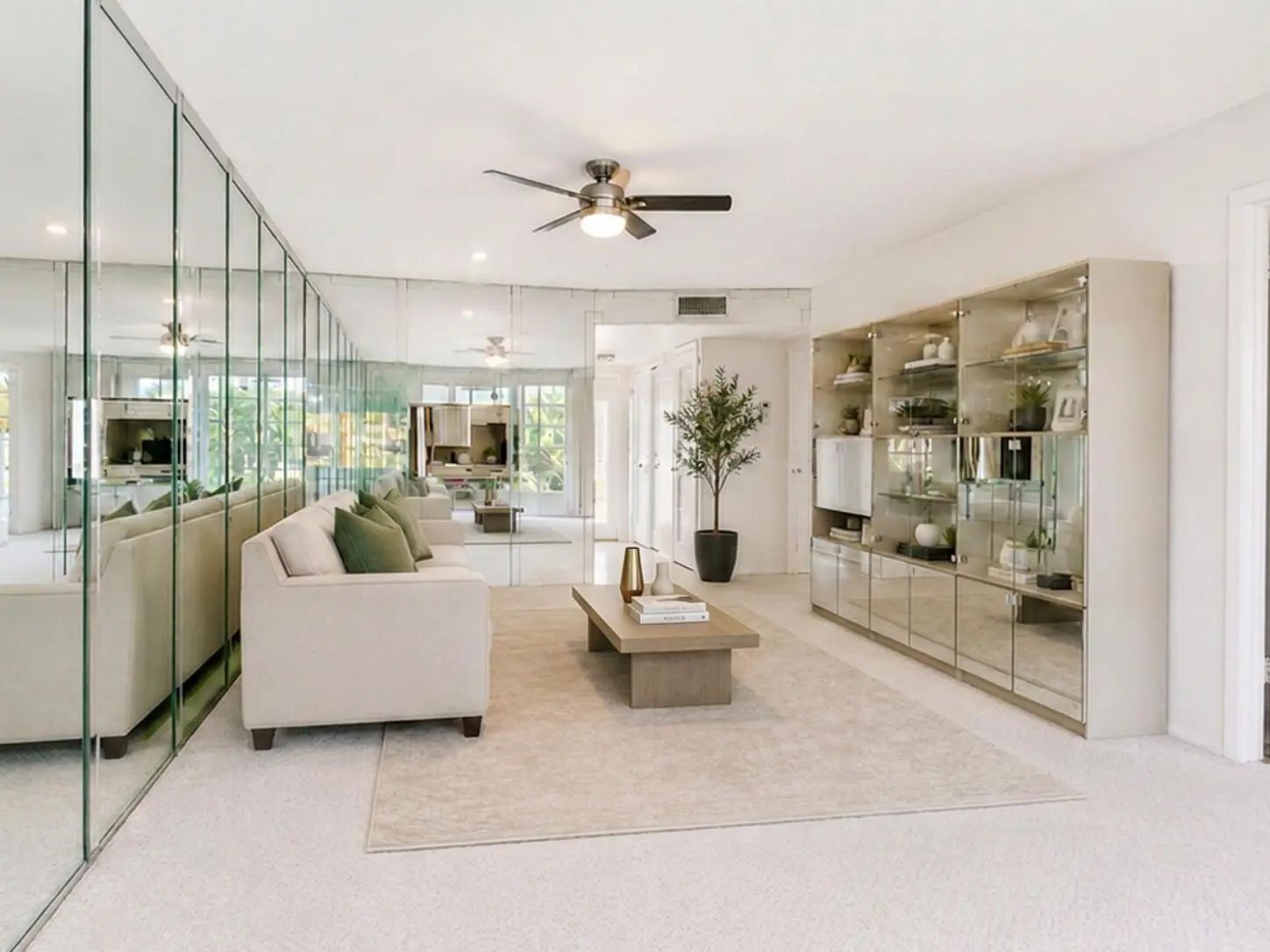 3051 Sunrise Lakes Drive E #203, Sunrise