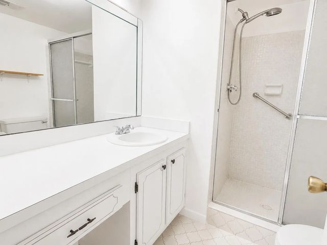 5 of 23 - 3051 Sunrise Lakes Drive E #203, Sunrise, FL