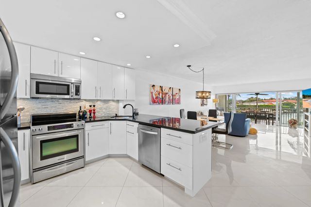 4 of 57 - 400 N Federal Highway #315, Deerfield Beach, FL