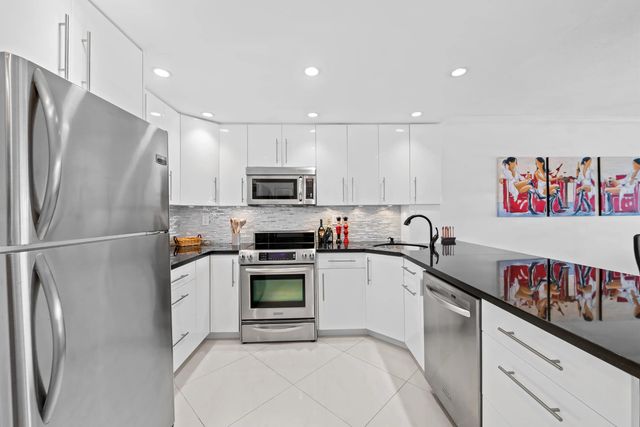 5 of 57 - 400 N Federal Highway #315, Deerfield Beach, FL