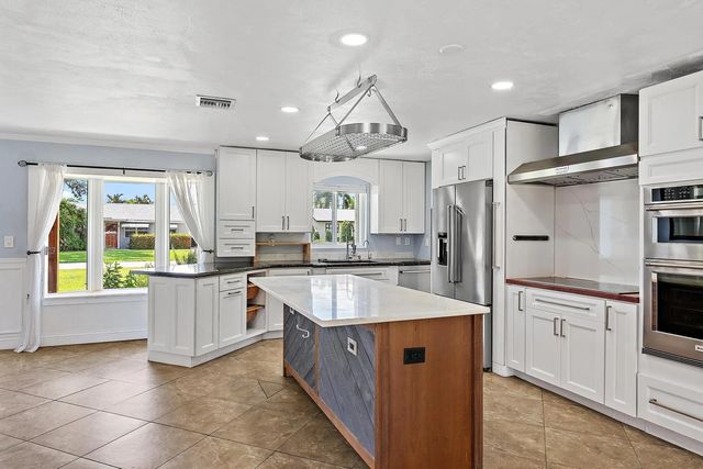 3 of 31 - 1 Windsor Road W, Jupiter, FL