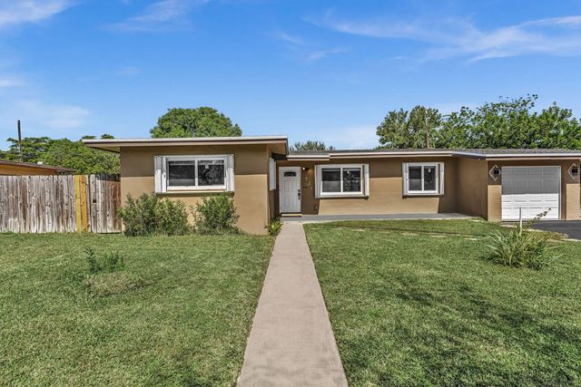 4 of 50 - 721 Fairway Drive, Plantation, FL