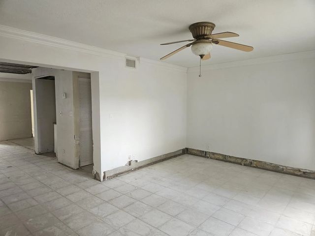 2 of 19 - 1419 Nw 80th Avenue #f, Margate, FL