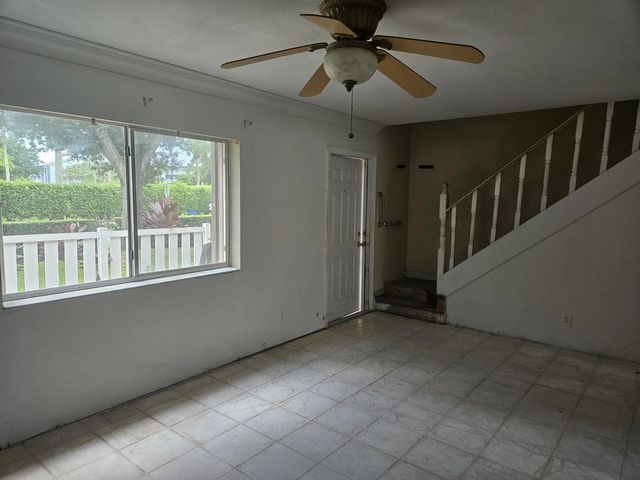 3 of 19 - 1419 Nw 80th Avenue #f, Margate, FL