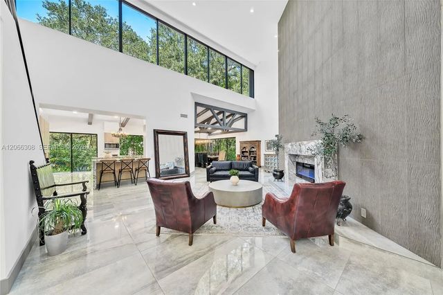 4 of 78 - 5811 Sw 33rd Terrace, Hollywood, FL