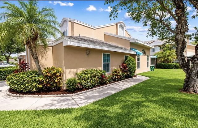 2 of 14 - 7057 Woodmont Way #7057, Tamarac, FL
