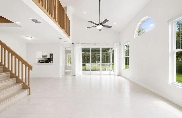 3 of 14 - 7057 Woodmont Way #7057, Tamarac, FL
