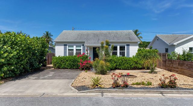 1305 N Palmway, Lake Worth Beach