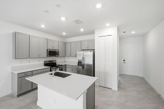 2 of 16 - 3526 Spanish Cedar Place, Fort Pierce, FL