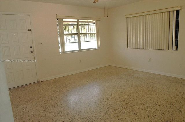 4 of 9 - 5715 Sw 112th Court, Miami, FL