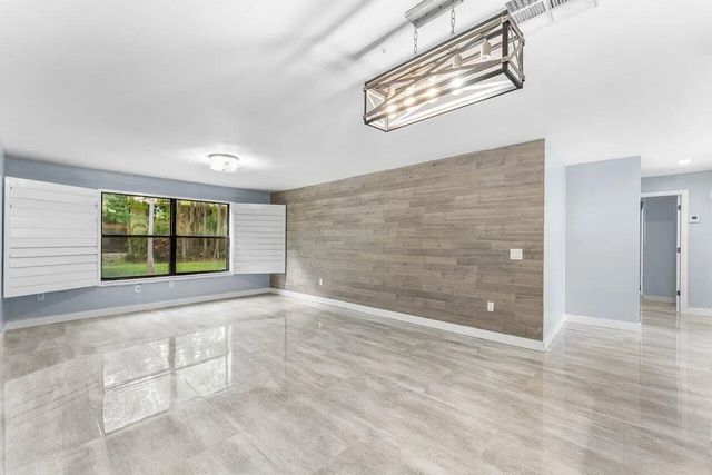 5 of 20 - 13095 Belhaven Court #5, Wellington, FL