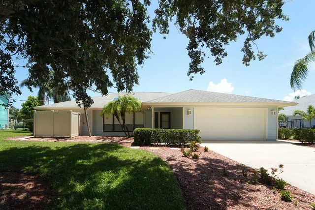 2 of 62 - 433 12th Street Se, Vero Beach, FL