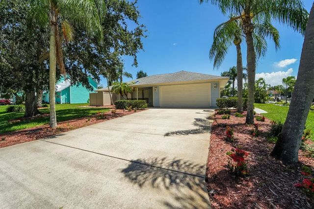 3 of 62 - 433 12th Street Se, Vero Beach, FL