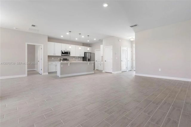 5 of 26 - 412 Vanguard Street Se, Palm Bay, FL