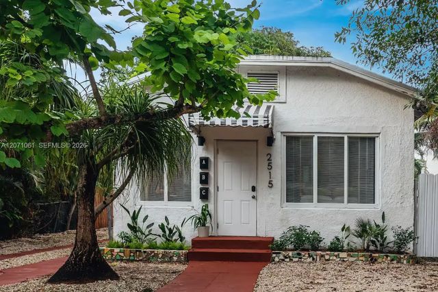 2515 Ne 182nd Street, North Miami Beach