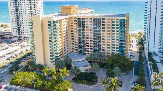 4 of 12 - 2501 S Ocean Drive #703, Hollywood, FL