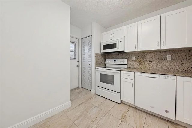 2 of 10 - 4501 Ne 21st #109, Fort Lauderdale, FL