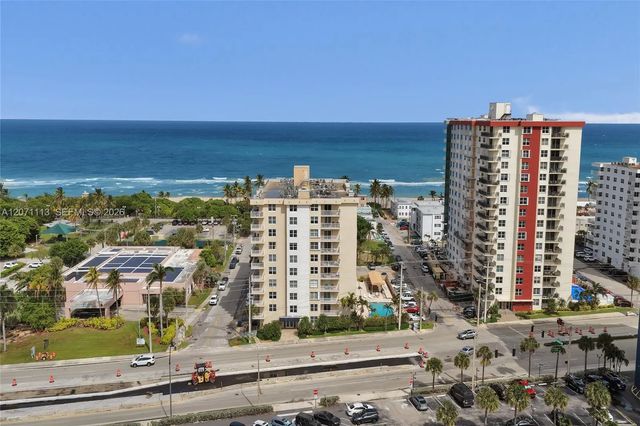 2 of 43 - 1401 S Ocean Drive #302, Hollywood, FL