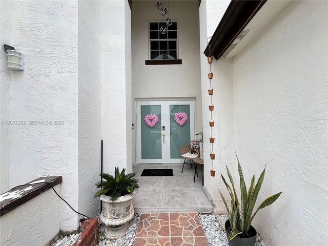 5 of 46 - 13249 Nw 9 Lane, Miami, FL
