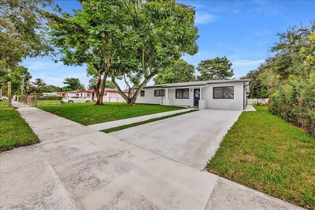 2 of 50 - 2910 Nw 175th Street, Miami Gardens, FL