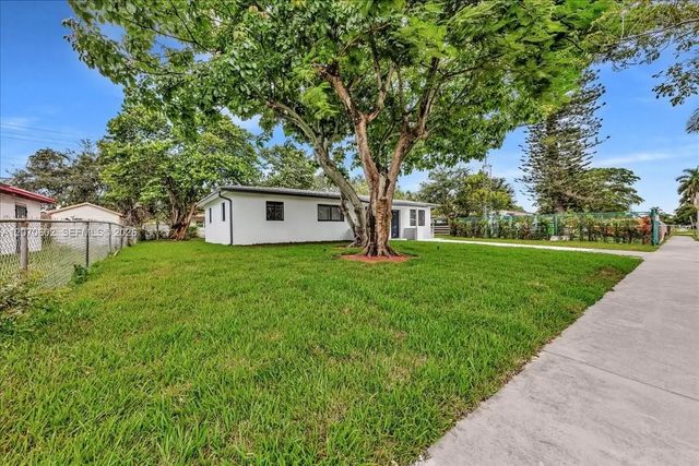 4 of 50 - 2910 Nw 175th Street, Miami Gardens, FL