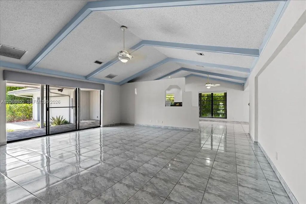 9220 Nw 15th Street, Coral Springs