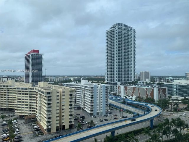3 of 26 - 1830 S Ocean Drive #1607, Hallandale Beach, FL