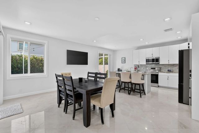 5 of 39 - 5040 Heron Place, Coconut Creek, FL