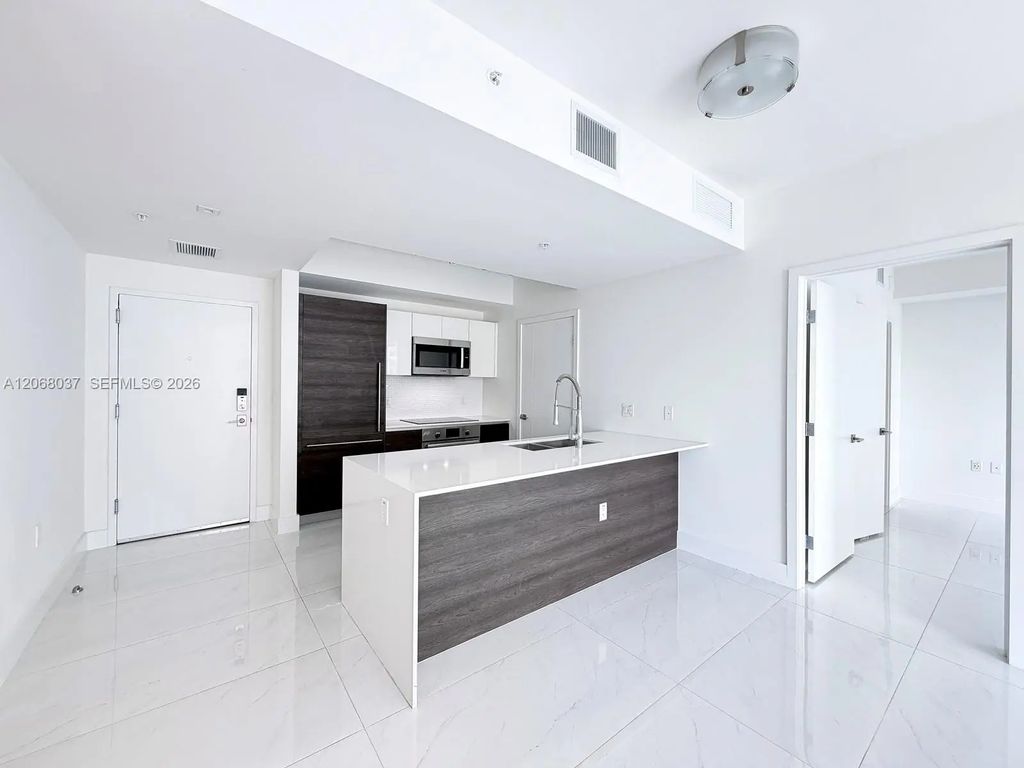 301 Altara Avenue #609, Coral Gables