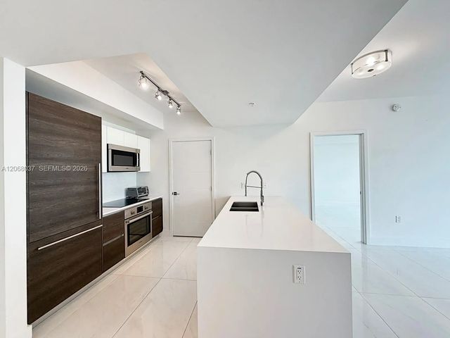 4 of 31 - 301 Altara Avenue #609, Coral Gables, FL