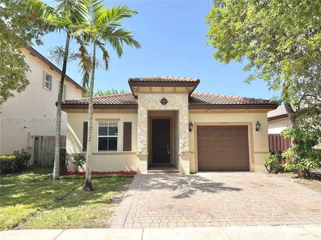 2457 Ne 3rd Court, Homestead