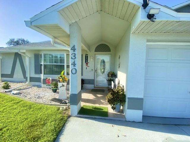 3 of 32 - 4340 Vantage Circle, Sebring, FL