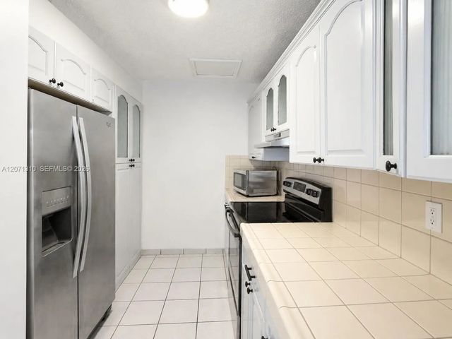 4 of 12 - 6605 W 26th Drive #24-18, Hialeah, FL