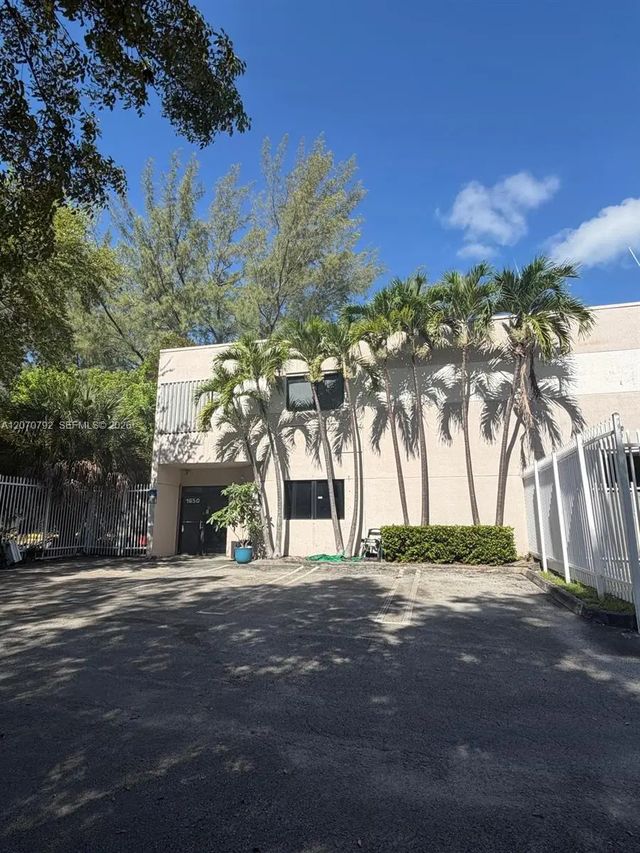 1650 Nw 95th Avenue, Doral