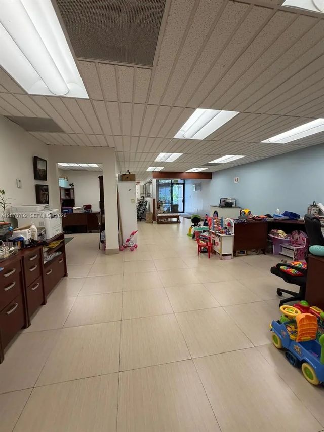 2 of 8 - 1650 Nw 95th Avenue, Doral, FL
