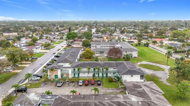 4 of 16 - 6730 Arbor Drive #202, Miramar, FL