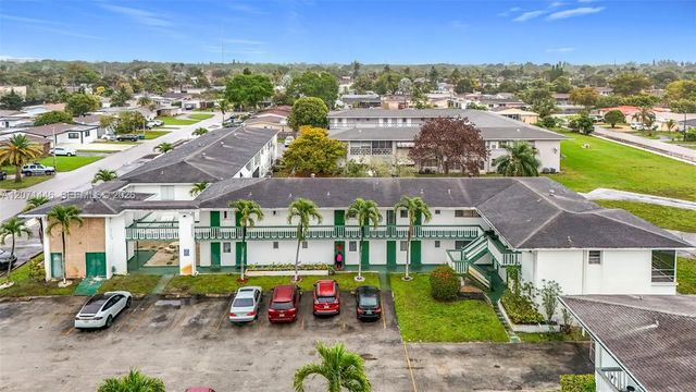 5 of 16 - 6730 Arbor Drive #202, Miramar, FL