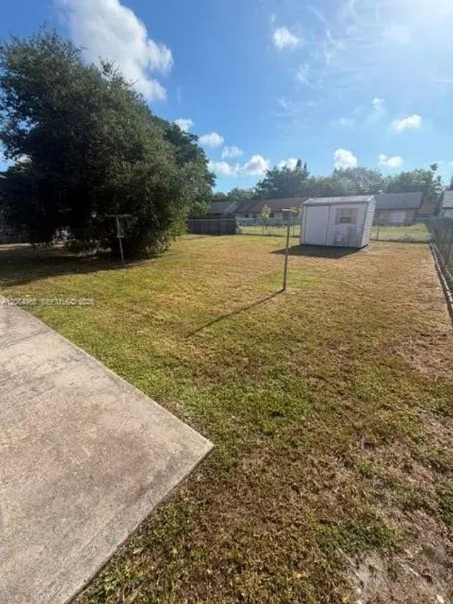 4 of 4 - 6021 Nw 21st Avenue, Miami, FL