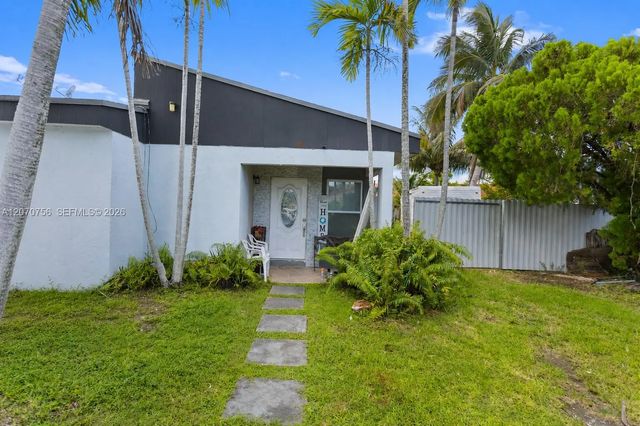 12021 Sw 209th Street, Miami